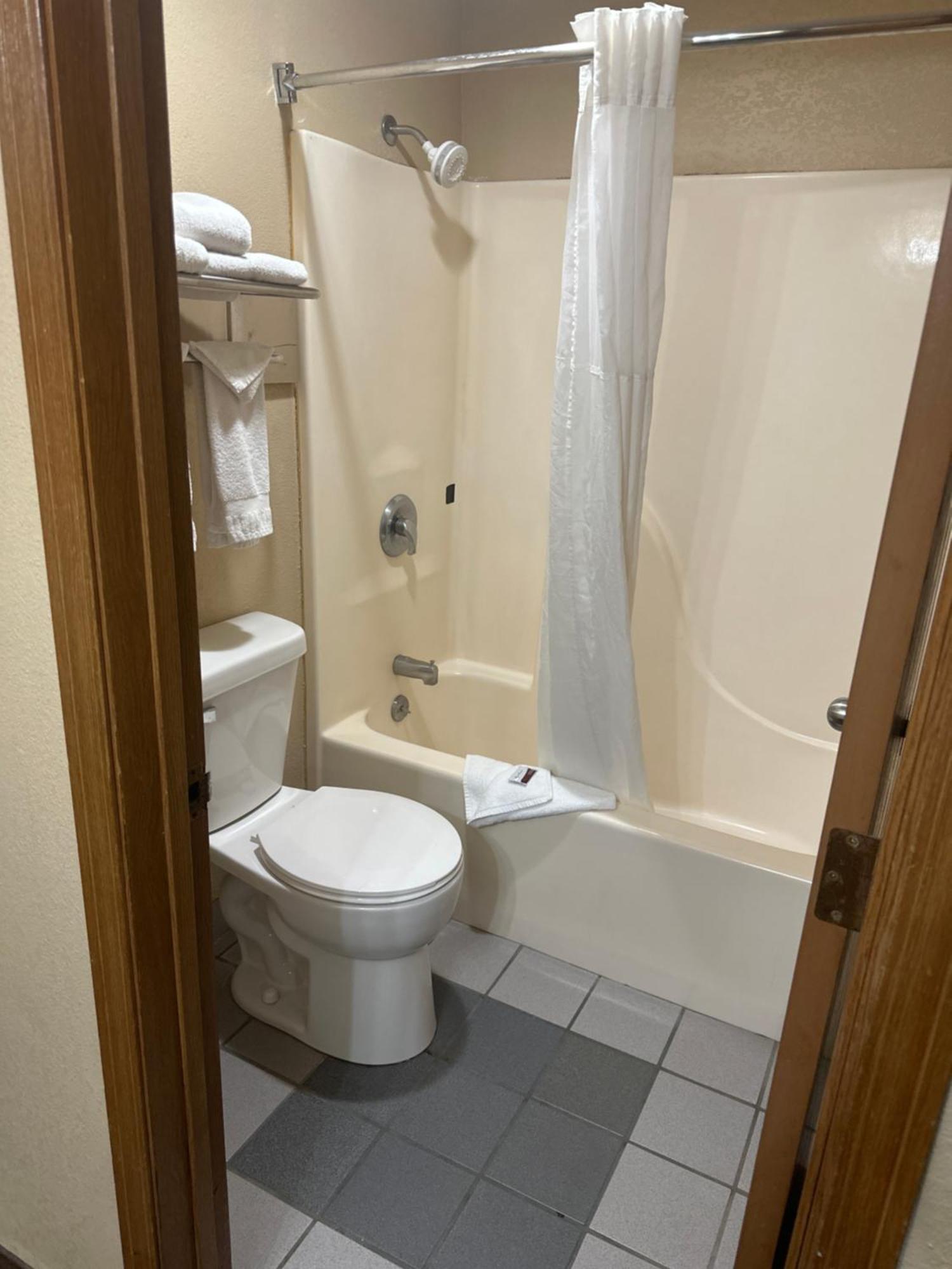 Eco-Lux Inn Норфолк Екстер'єр фото